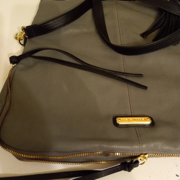 Steve Madden Tote Faux Leather Gray & Black Gym, Travel, Carry-on Bag - Picture 11 of 13